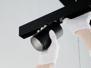 This luminaire boasts a unique Zoom lens, enabling you to seamlessly adjust the light angle from 12° to 50° with a simple swivel of the body. Its versatile swiveling mounting mechanism affords you the freedom to precisely aim the light in your chosen direction. It can be effortlessly installed anywhere along the track and is exceptionally easy to reposition as needed.