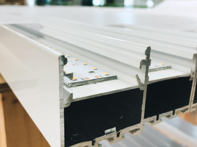 Linear lamp HOKASU S50 (RAL9003/2000mm/LT70 — 3K/44W)