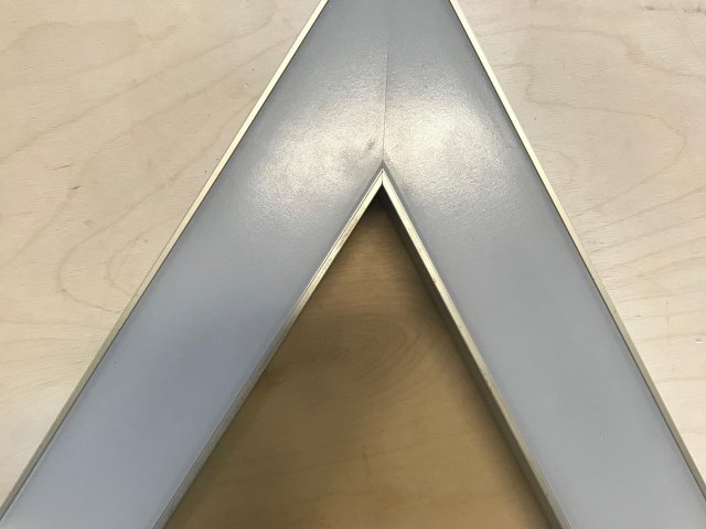 Linear lamp HOKASU S50 (Anod/2000mm/LT70 — 3K/44W)