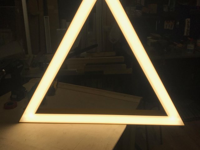 Lamp HOKASU Delta S50 (RAL9005/3x398/LT70 — 4K/26W)